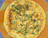 Foto del paso 5 de la receta: Tortilla de ajetes tiernos