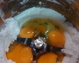 Foto del paso 4 de la receta: Magdalenas de tarta de santiago