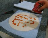 Foto del paso 1 de la receta: Palmeritas de hojaldre con sabor a pizza