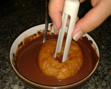 Foto del paso 14 de la receta: Donuts de choco sencillos