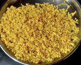 A picture of step 2 of Boondi Ke Ladoo.