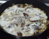 Foto del paso 3 de la receta: Ñoquis caseros con salsa de Portobellos
