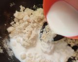 A picture of step 2 of Semolina chamcham.