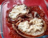 Foto del paso 4 de la receta: Chuleta de cerdo con salsa de tomate y queso gorgonzola