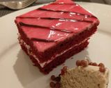 A picture of step 4 of Red velvet cakes.