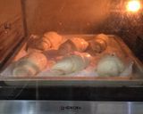 Foto langkah ke 7 dari resep Matcha Sarikaya Salt Bread.