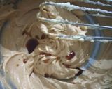 A picture of step 1 of PeanutbutterCookies.