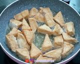 Foto langkah ke 2 dari resep Semur Tahu Telur.
