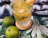 A picture of step 3 of Orange Mocktail.
