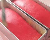 Foto langkah ke 5 dari resep Roti Tawar Mini Merah Putih.