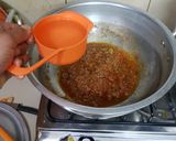 A picture of step 7 of Masala fry fish curry.