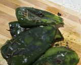 Foto del paso 7 de la receta: Chiles de rellenar (con queso)