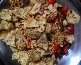 पापड़ चाट(papad chaat recipe in hindi) रेसिपी चरण 4 फोटो