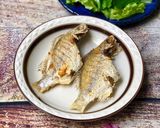 Hình bước làm 2 của món Cá Móm Chiên