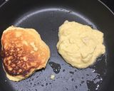 A picture of step 4 of Keto Pancakes.
