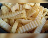 A picture of step 9 of Egg liver sauce with chips.