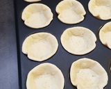 Une image de l'étape 1 de °tartelettes façon crème brûlée °.