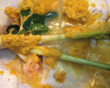 Foto langkah ke 1 dari resep Ayam Goreng bumbu Kuning.