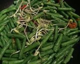 Foto langkah ke 3 dari resep Tumis Kacang Panjang.