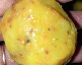 A picture of step 5 of Vada pav.