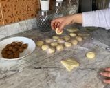 صورة لخطوة 2 من وصفة رغايف معسلين بالكاوكاو على طريقة سناء الخوخي