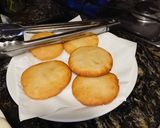 Foto del paso 6 de la receta: Arepas(a base de harina de maíz)