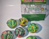 Foto langkah ke 5 dari resep Bolu Kukus Rainbow.