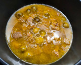 Foto del paso 4 de la receta: Ternera gallega con fideuá y coles de Bruselas