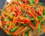 Foto langkah ke 4 dari resep Tumis Buncis Udang Kering.