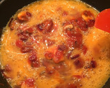 Foto del paso 3 de la receta: Huevos revueltos con hongos y tomate