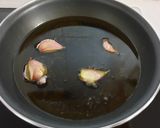 Foto del paso 1 de la receta Huevos rotos con jamón