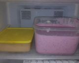 Foto langkah ke 4 dari resep Ice cream buah naga ala bunda yunie.