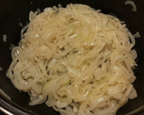 Foto del paso 5 de la receta: Crema de cebolla al estilo frances con toque Urrutia