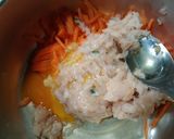 Foto langkah ke 5 dari resep Pangsit Goreng Isi Ayam.