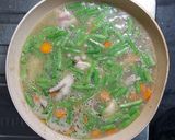 Foto langkah ke 6 dari resep Sup Ayam Segar.