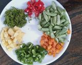 A picture of step 2 of Vegetable Pulav.
