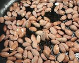 A picture of step 1 of Cocoa and Sugar Almonds.