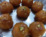 A picture of step 5 of Motichur laddu.