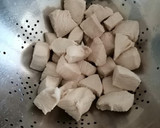 Foto del paso 1 de la receta: Bocaditos de pollo Villaroy