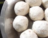 A picture of step 2 of Crispy Rice Flour Snacks.