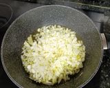 Foto del paso 2 de la receta: Salchichas de Pollo en Salsa Chile