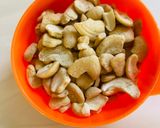 A picture of step 1 of Corn Sabji.