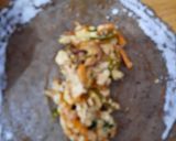 A picture of step 8 of Water chestnut and buckwheat flour Spring Roll.