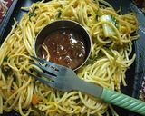 शेजवान हक्का नुडल्स (Schezwan hakka noodles recipe in marathi) रेसिपी स्टेप 3 फोटो