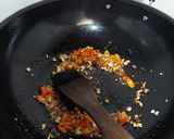 Foto langkah ke 3 dari resep Cah kangkung mie.
