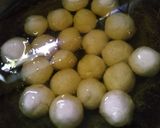 Foto langkah ke 6 dari resep Cimol isi keju anti meledak (takaran sendok).