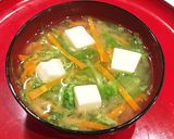 A picture of step 4 of Quick Miso Soup with Whatever's on Hand.