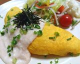 A picture of step 12 of Omelet Rice with Mentaiko Cream Sauce.