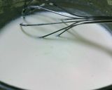 A picture of step 4 of Omelet Rice with Mentaiko Cream Sauce.