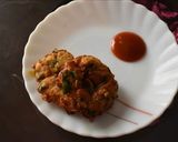 A picture of step 8 of Mixed vegetable vada (barra) recipe.